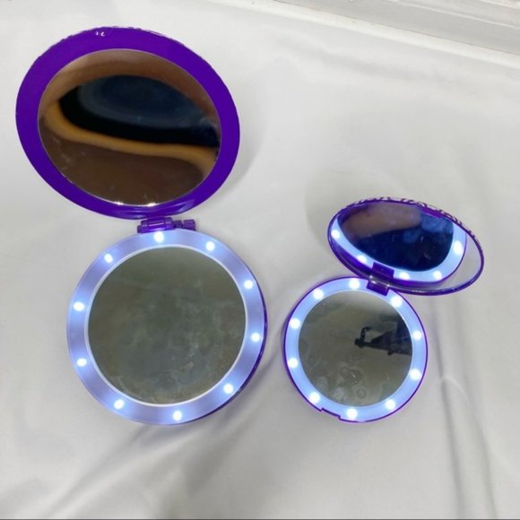 Travel Light Up Makeup Mirrors Set of 2 - Picture 7 of 12